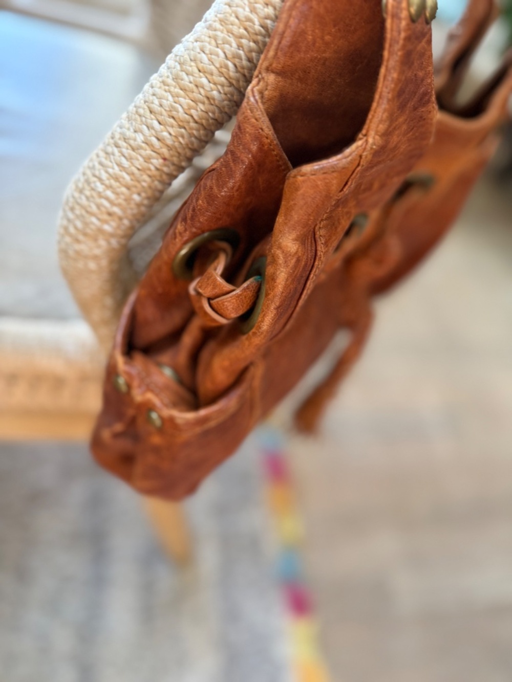 Kooba “Carla” light brown leather shoulder bag w/braiding detail & side pockets - Picture 6 of 12